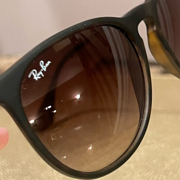 Ray-Ban Erika Sunglasses main image 7